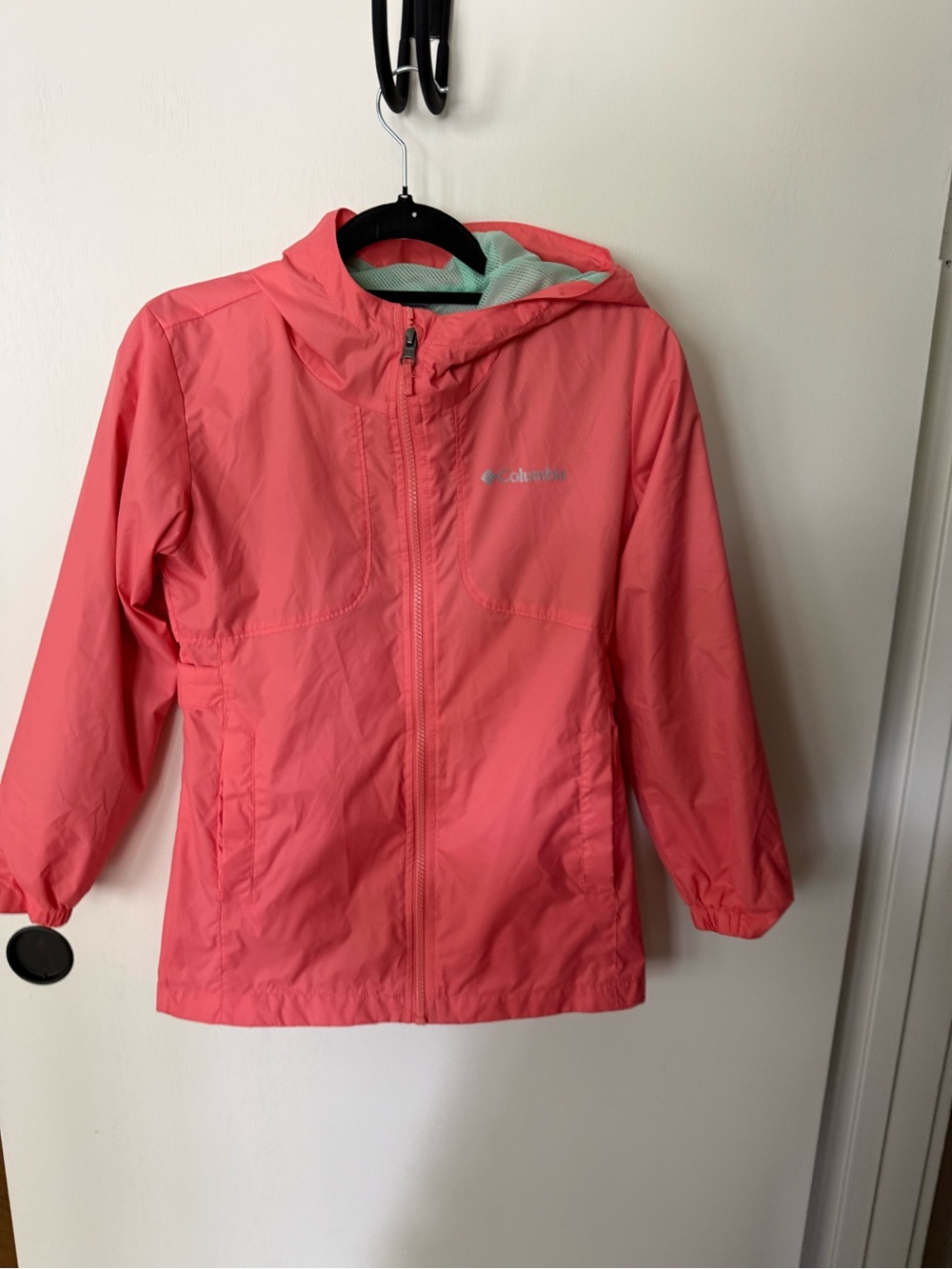 Columbia women’s ' Coral Pink Hooded Rain Jacket